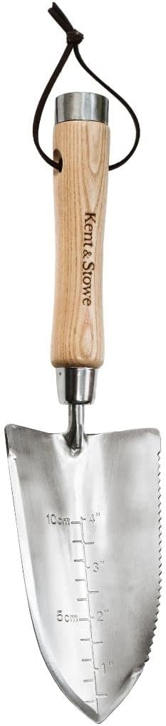 Kent & Stowe Palette de Jardin compacte et multifonctionnelle avec Bord dentelé et Marteau, Outils de Jardin Classiques Toute l'année fabriqués en Acier Inoxydable et Bois