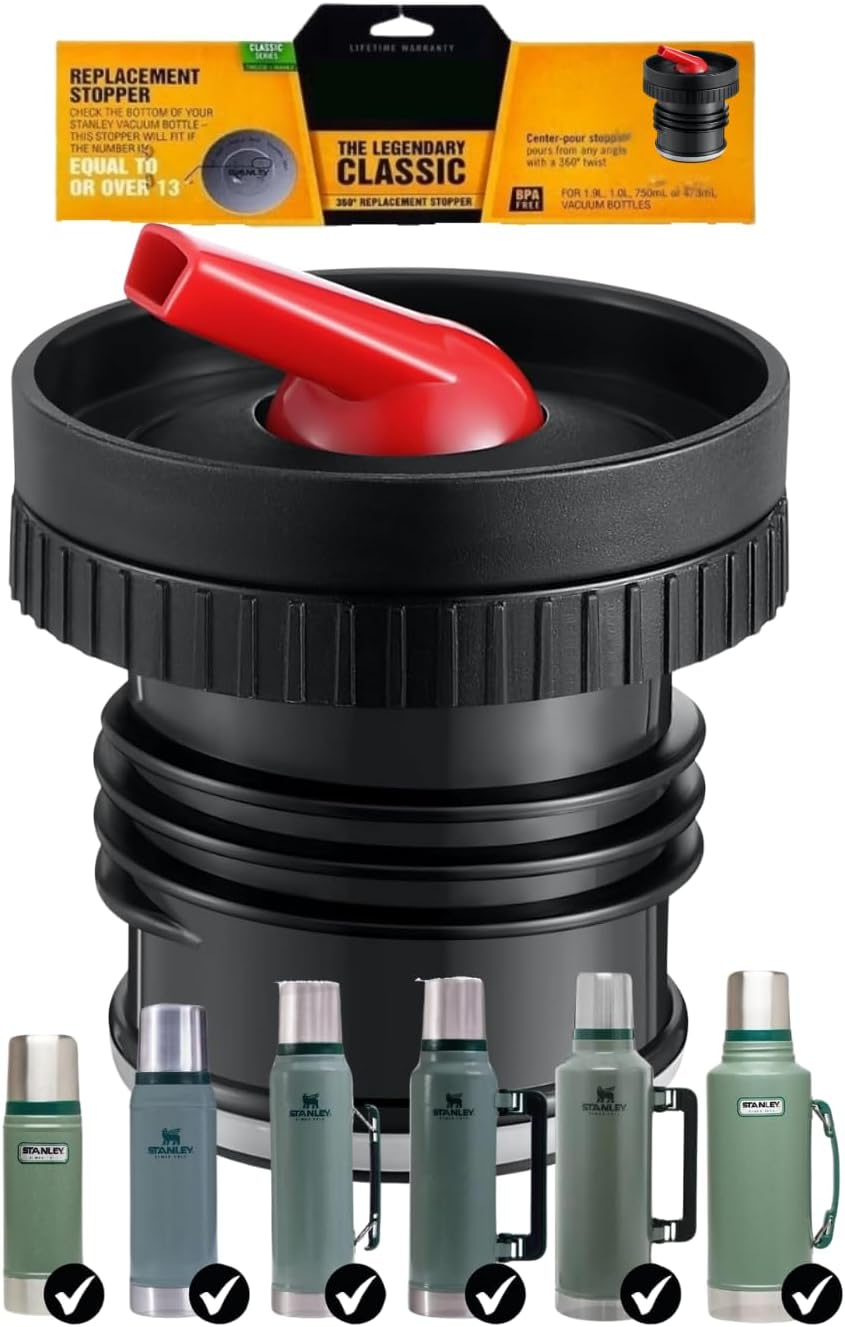 Bouchon de remplissage de rechange pour Thermos Stanley, en polypropylène durable, filetage sûr, design ergonomique noir avec bec rouge. Compatible avec 473ml, 750ml, 1L, 1,4L, 1,9L. Idéal pour le