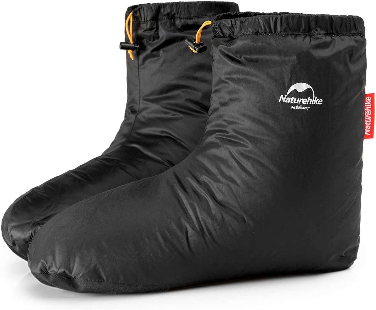 Naturehike Chaussettes de Duvet Hiver Super Léger Antidérapant Imperméable Chaussons Chauds Hommes et Femmes Chaussures de Duvet pour Intérieur Extérieur Camping Ski Équitation