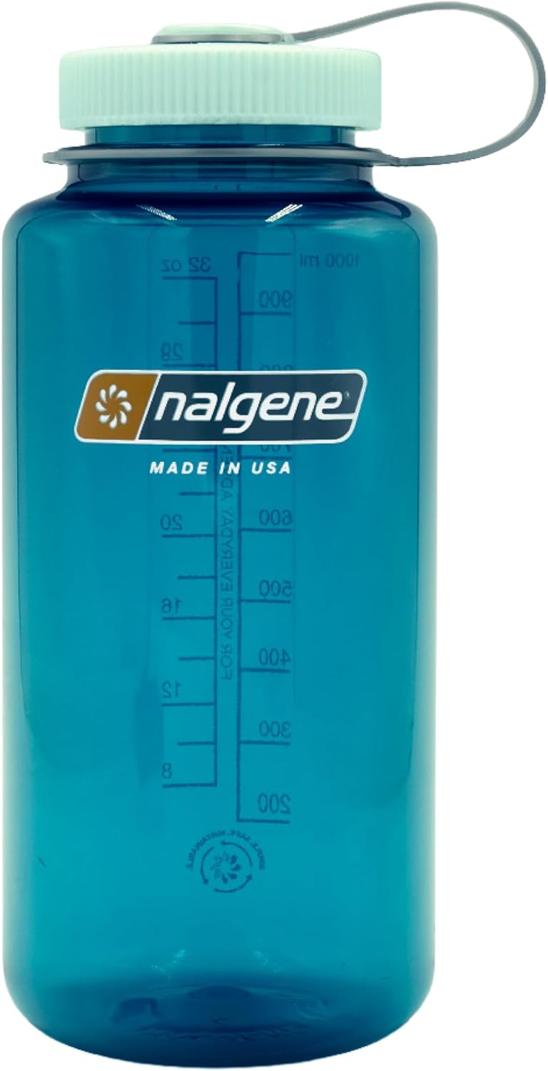 Nalgene Sustain Tritan Bouteille d'eau sans BPA fabriquée avec des matériaux dérivés de 50% de déchets plastiques, 946 ml, large ouverture